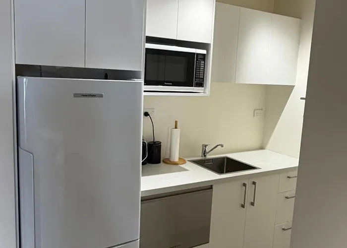 Stylish Industrial Loft Near The Airport * 罗托鲁阿